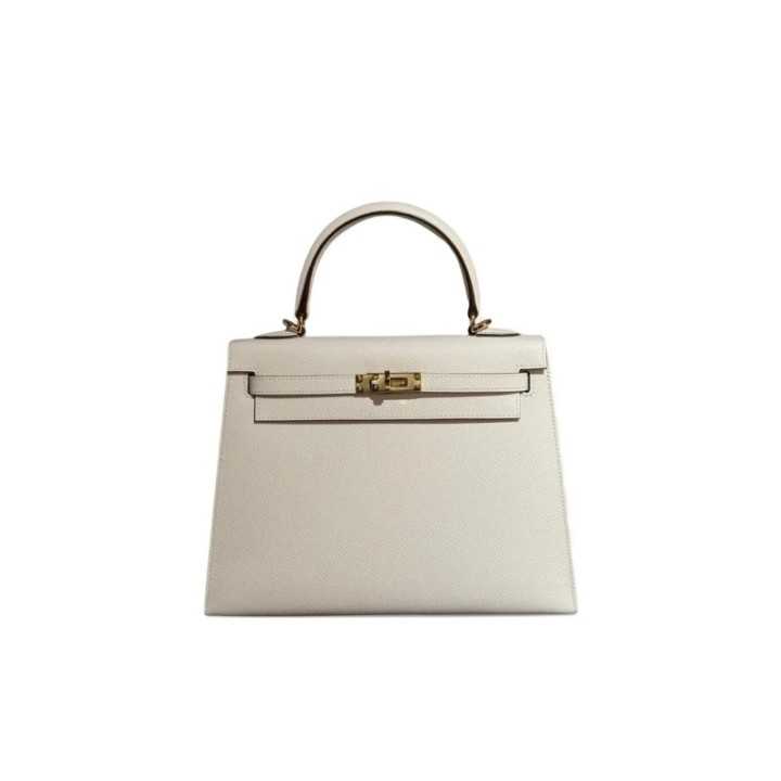 Beige Élégance